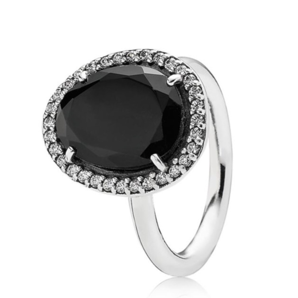 Pandora Ring